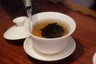 普洱茶泡了为什么黑色的 正品普洱茶多少钱一斤